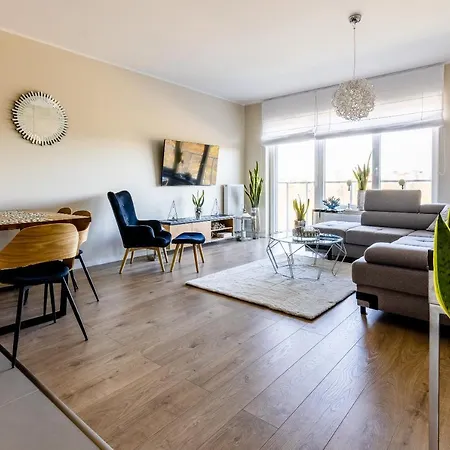 Aparthotel Symphony Baltica Towers 3*
