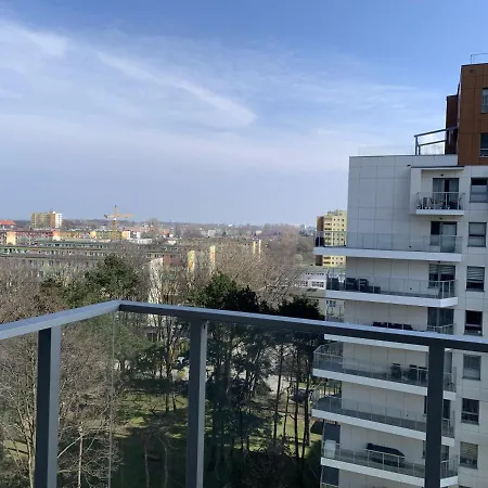 Symphony Baltica Towers Aparthotel 3*