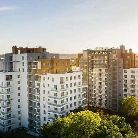 Symphony Baltica Towers شقة فندقية غدانسك