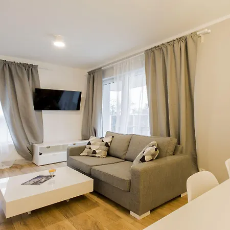 Symphony Baltica Towers شقة فندقية غدانسك