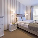 Hotel apartamentowy Symphony Baltica Towers By Ina 4*