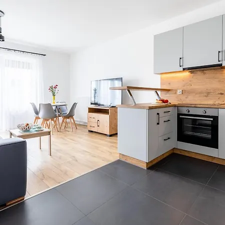 Symphony Baltica Towers By Ina מלון דירות 4*