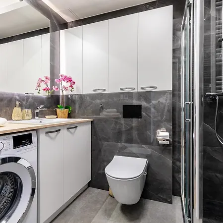 Symphony Baltica Towers Ξενοδοχείο με διαμερίσματα 4*