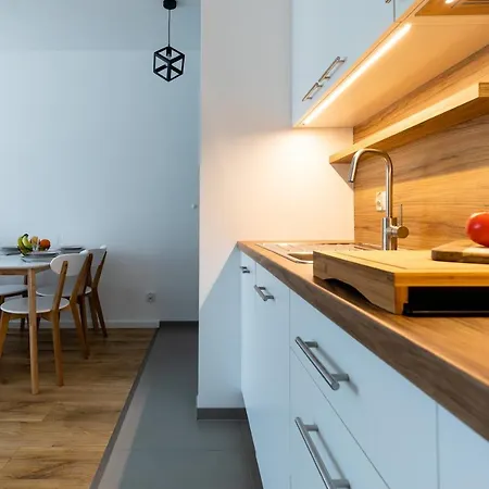 Symphony Baltica Towers Ξενοδοχείο με διαμερίσματα 4*