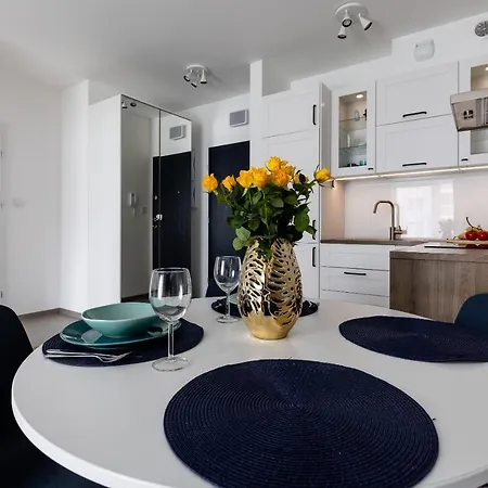 شقة فندقية Symphony Baltica Towers غدانسك