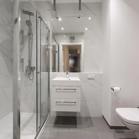 Symphony Baltica Towers Ξενοδοχείο με διαμερίσματα 4*