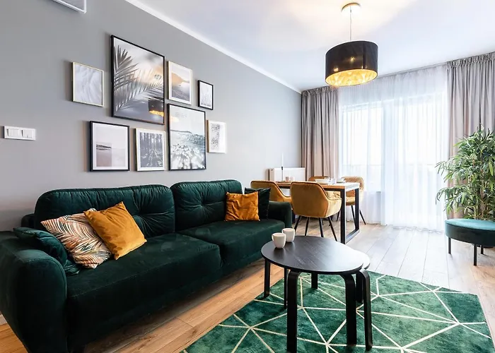 Symphony Baltica Towers Aparthotel 4*