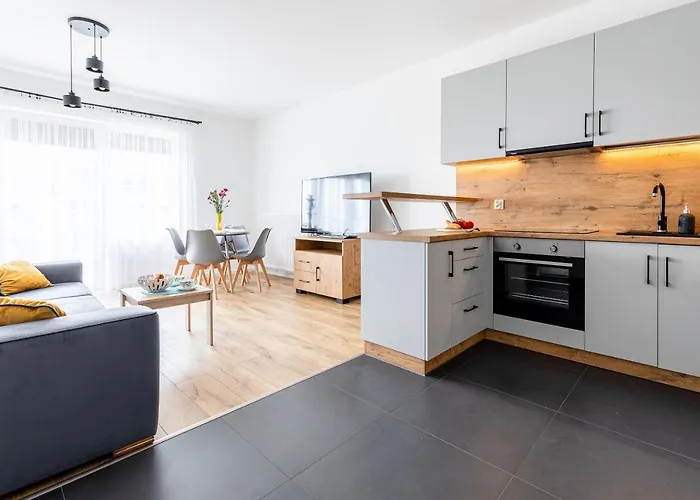 Symphony Baltica Towers Apartahotel 4*